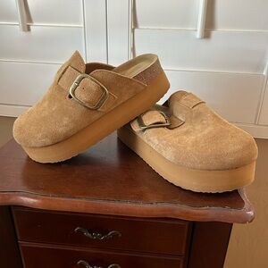 Tan Sole Thick Platform Shoes